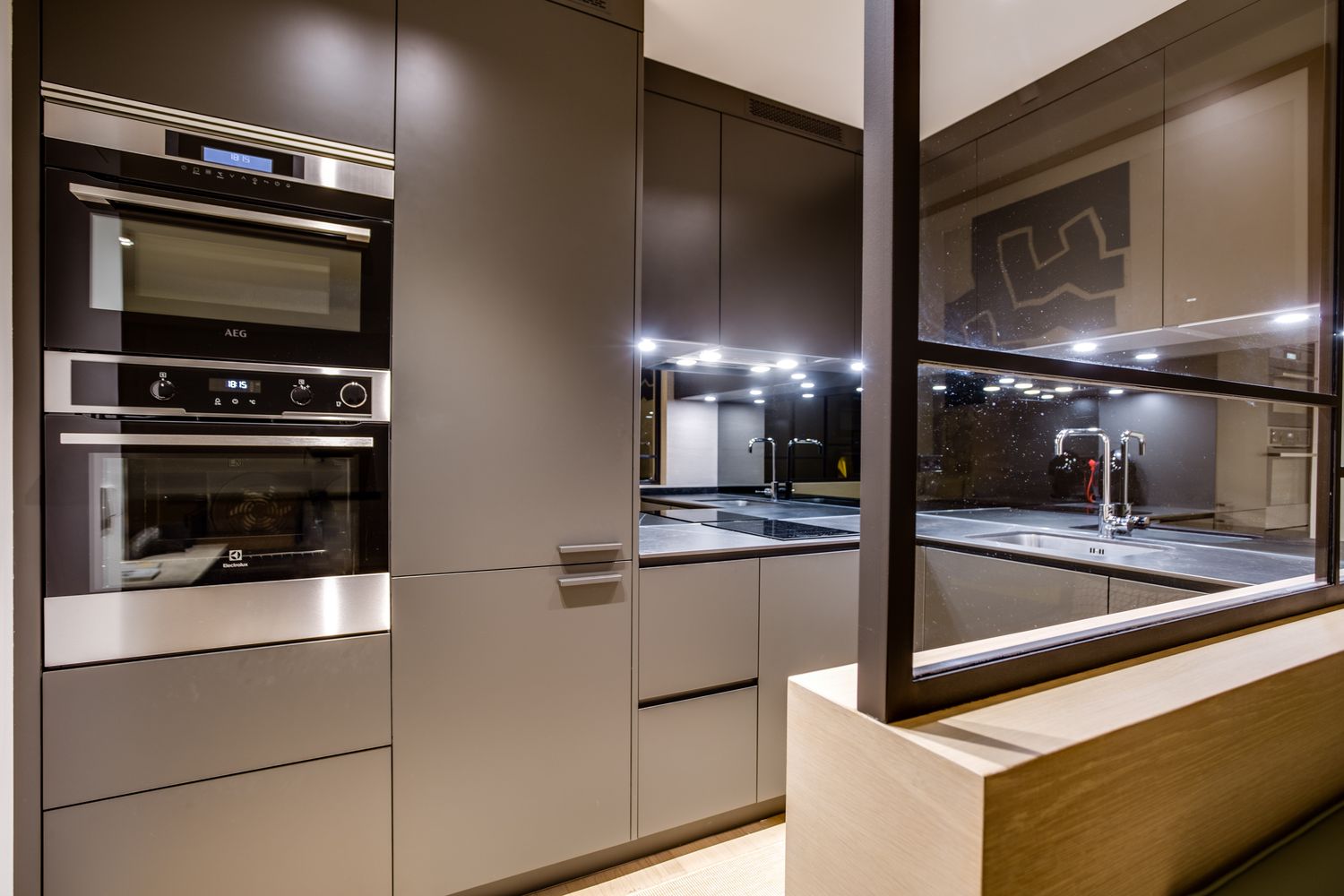 Reforma de una cocina Dica en pequeño apartamento de Lujo en Chamberi de Madrid