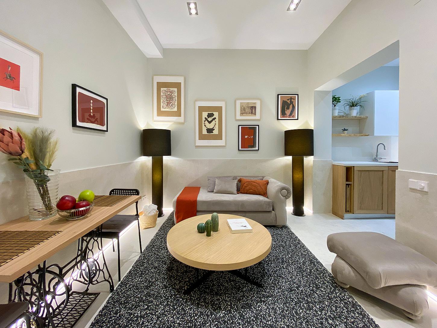 Reforma apartamento turístico Malasaña Madrid